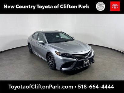 Used 2024 Toyota Camry SE w/ Cold Weather Package