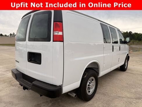 New 2025 Chevrolet Express 2500 w/ Driver Convenience Package RWD image 5