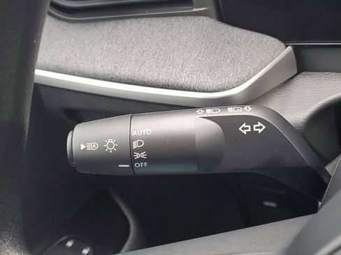 New 2026 Nissan Kicks SV image 16