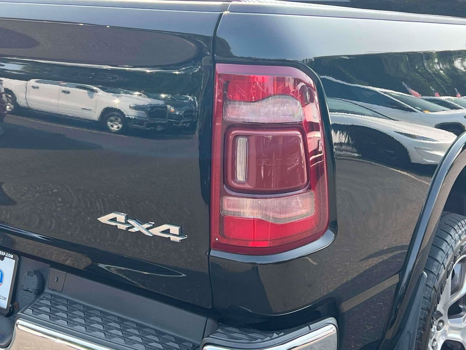 Used 2021 RAM 1500 Laramie AWD/4WD image 8