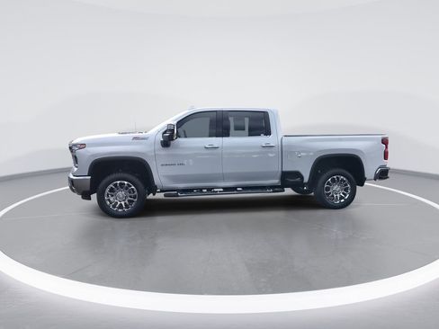 Used 2024 Chevrolet Silverado 2500 LTZ w/ LTZ Convenience Package AWD/4WD image 5