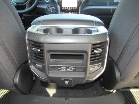 Used 2026 RAM 1500 Big Horn AWD/4WD image 36