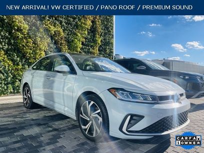 Used 2025 Volkswagen Jetta SEL