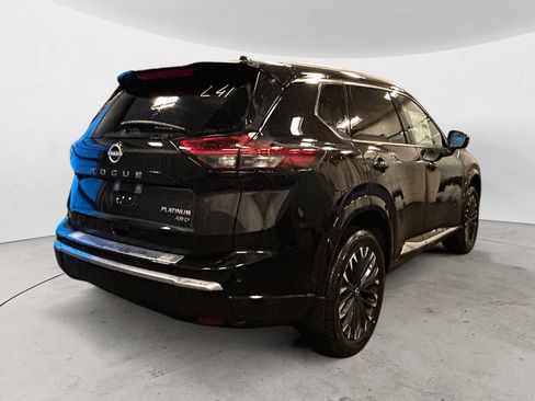 New 2026 Nissan Rogue Platinum w/ Tech Package image 5