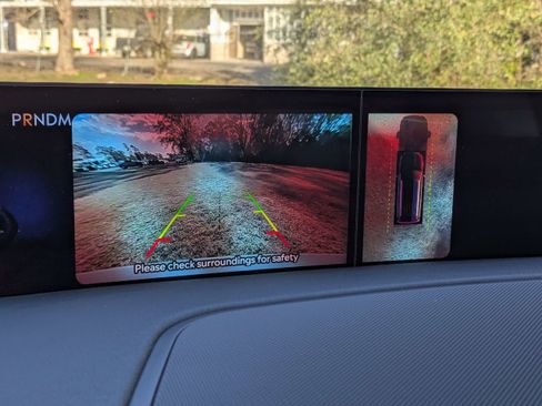 Used 2025 Lincoln Navigator Reserve image 24