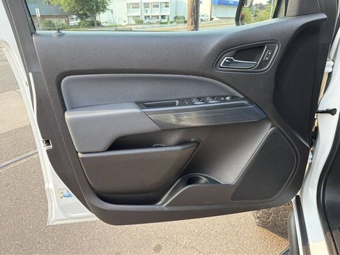 Used 2019 Chevrolet Colorado Z71 AWD/4WD image 48