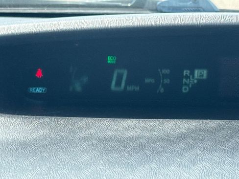 Used 2015 Toyota Prius Three w/ Solar Roof Package FWD image 20