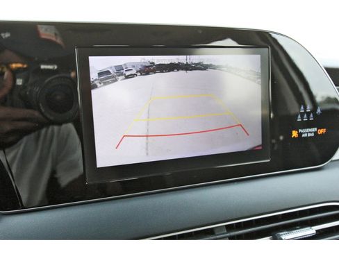 Used 2022 Hyundai Palisade SEL FWD image 25