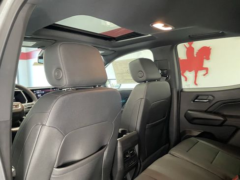 New 2026 GMC Canyon Elevation w/ Convenience Package image 10