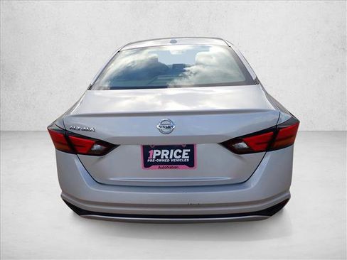Used 2019 Nissan Altima 2.5 S FWD image 3