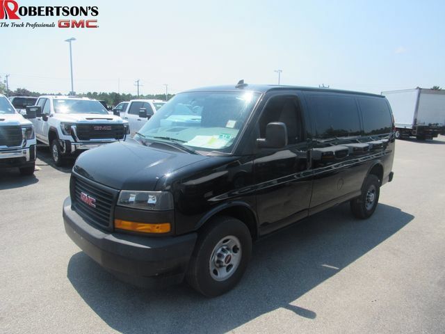 Used 2020 GMC Savana 2500 RWD image 1