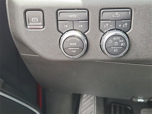 New 2026 GMC Sierra 1500 Elevation image 20