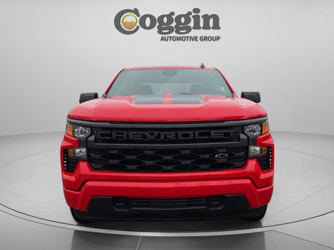 Used 2025 Chevrolet Silverado 1500 Custom w/ Rally Edition RWD image 9