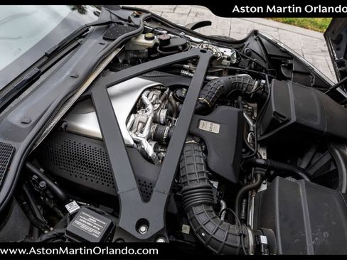 Used 2019 Aston Martin DB11 Volante image 63