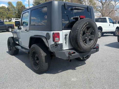 Used 2010 Jeep Wrangler Sport image 12