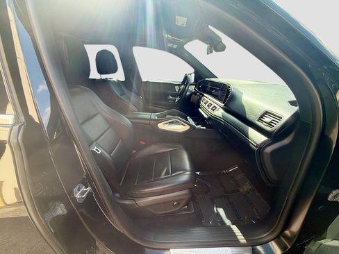 Used 2023 Mercedes-Benz GLE 350 w/ Premium Package image 31