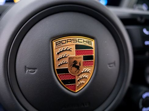 Used 2026 Porsche Cayenne GTS AWD/4WD image 26