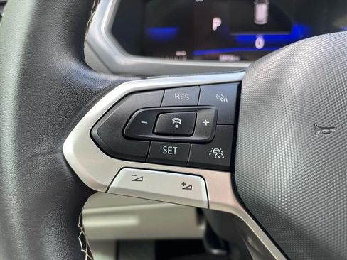 Used 2023 Volkswagen Tiguan SE image 23