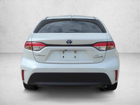 Certified 2024 Toyota Corolla LE FWD image 6
