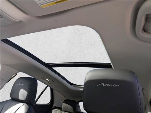 New 2026 Buick Envision Avenir AWD/4WD image 16