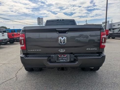 Used 2024 RAM 3500 Limited AWD/4WD image 5