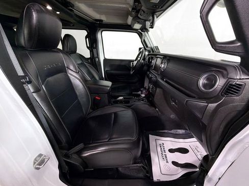 Used 2021 Jeep Wrangler Unlimited Sahara w/ Uconnect 4C Nav & Sound Group AWD/4WD image 28