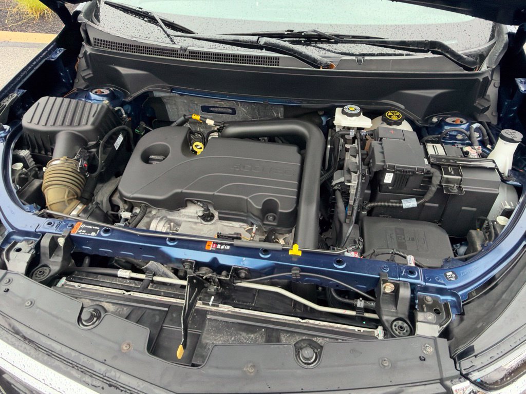 Used 2023 Chevrolet Equinox LT FWD image 43