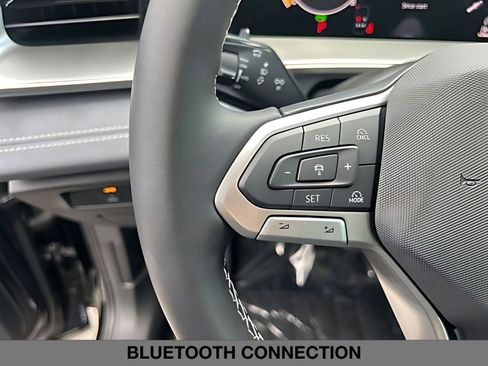 New 2026 Volkswagen Tiguan SE AWD/4WD image 25