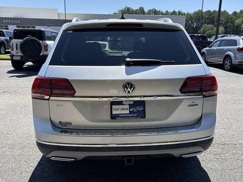 Used 2019 Volkswagen Atlas SEL Premium AWD/4WD image 6