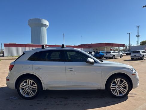 Used 2019 Audi Q5 2.0T Premium Plus w/ Premium Plus Package image 4