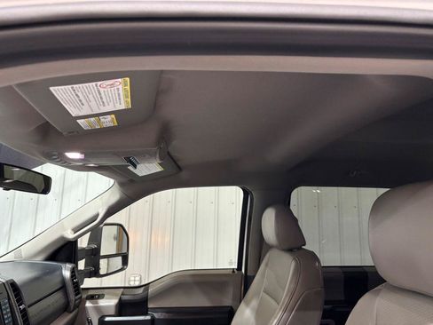 Used 2019 Ford F250 XL w/ Power Equipment Group AWD/4WD image 15