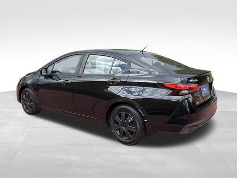 Used 2024 Nissan Versa S w/ Trunk Package FWD image 7