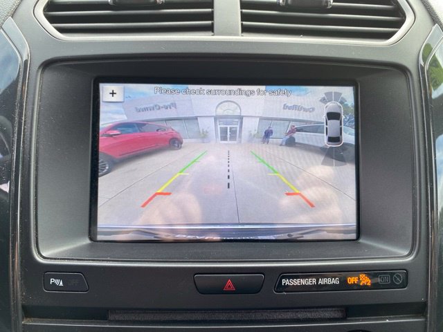 Used 2018 Ford Explorer XLT w/ Equipment Group 202A AWD/4WD image 25