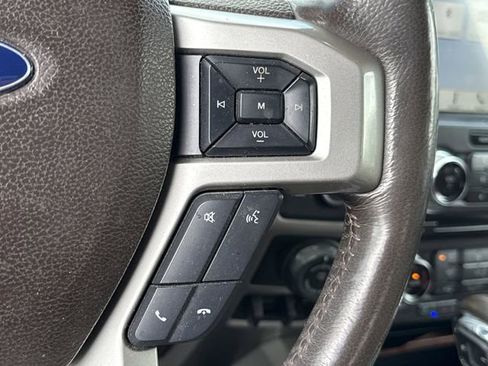 Used 2018 Ford F150 King Ranch w/ Equipment Group 601A Luxury AWD/4WD image 38