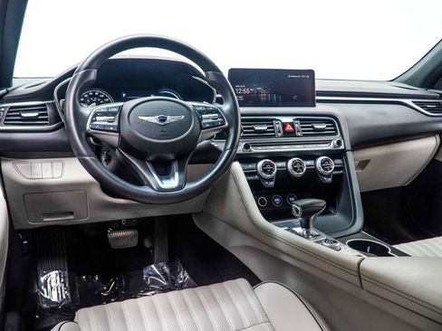 Used 2023 Genesis G70 3.3T RWD image 20