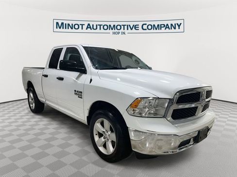Used 2024 RAM 1500 Classic SLT AWD/4WD image 1