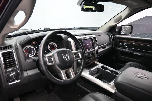 Used 2018 RAM 1500 Laramie w/ Convenience Group AWD/4WD image 12