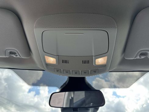 Used 2024 Ford Edge SE image 26