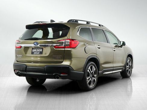 Used 2023 Subaru Ascent Touring AWD/4WD image 5