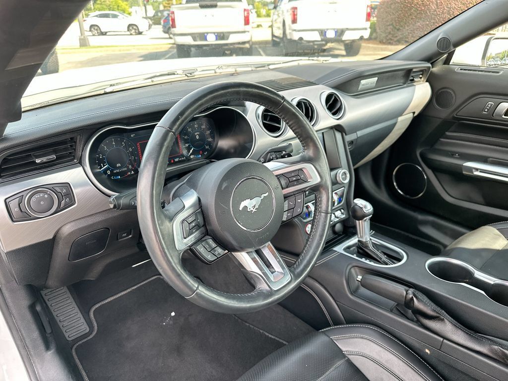 Used 2023 Ford Mustang GT Premium w/ Equipment Group 401A RWD image 9