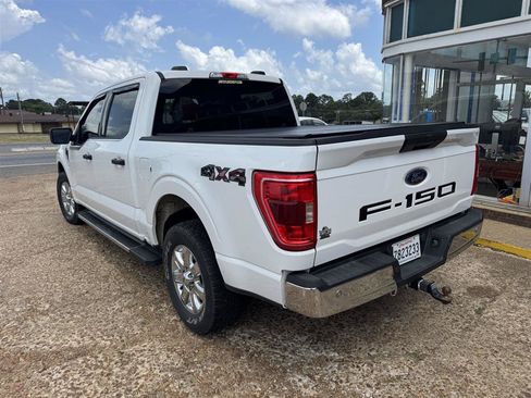 Used 2022 Ford F150 XLT w/ Equipment Group 301A Mid AWD/4WD image 3
