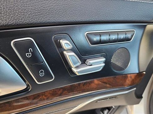 Used 2013 Mercedes-Benz SL 550 SL 550 image 20