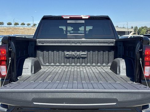 New 2026 GMC Sierra 1500 Elevation w/ Elevation Premium Package AWD/4WD image 27