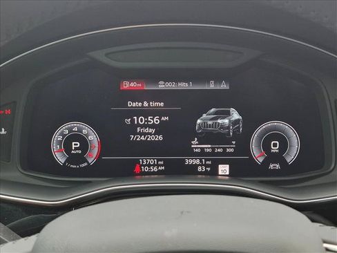 Used 2020 Audi Q8 Prestige AWD/4WD image 11