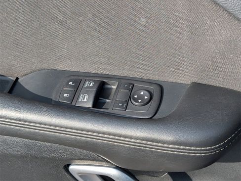 Certified 2023 Dodge Challenger SXT w/ Blacktop Package image 21