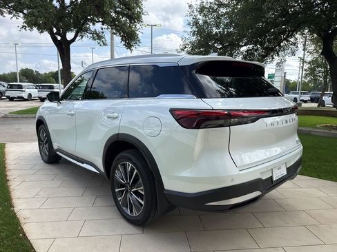 Used 2026 INFINITI QX60 Luxe w/ Family Package AWD/4WD image 7