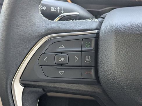 New 2025 Jeep Grand Cherokee Limited image 24