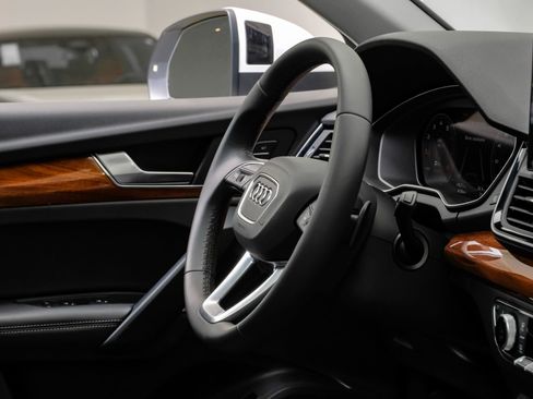 Used 2023 Audi Q5 2.0T Premium Plus w/ Premium Plus Package image 18