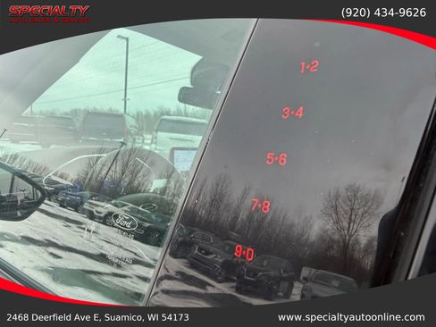 Used 2021 Ford Escape Titanium image 12