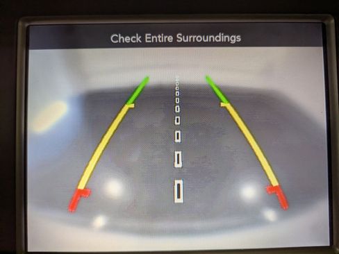 Used 2015 Jeep Grand Cherokee Limited image 24